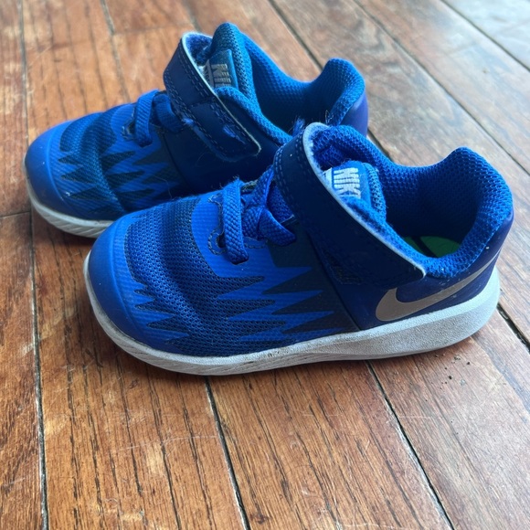 Nike Other - Nike blue sneakers